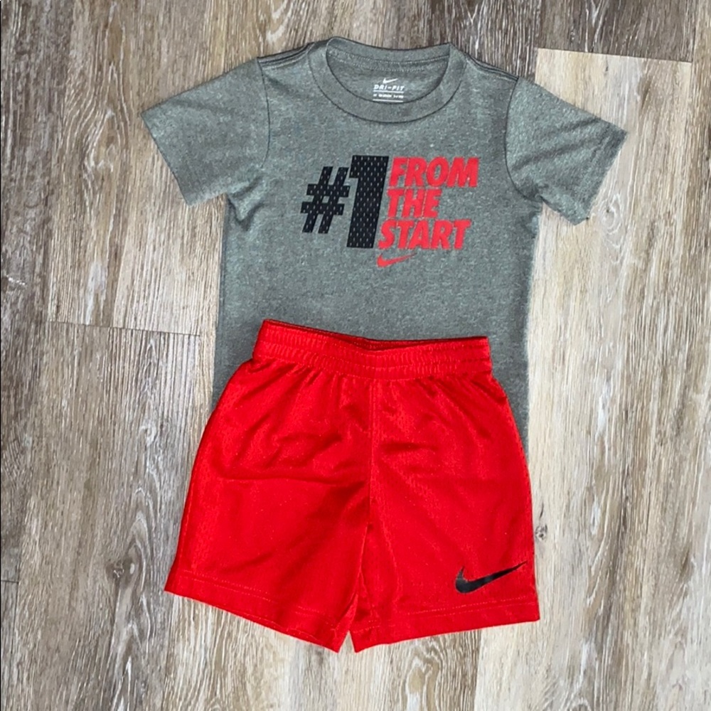 Nike- Toddler 4T Matching Set